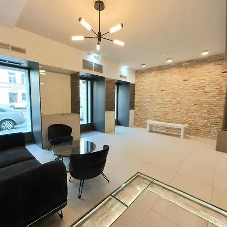 Wawel Starlight Jacuzzi & Parking Apartmán *